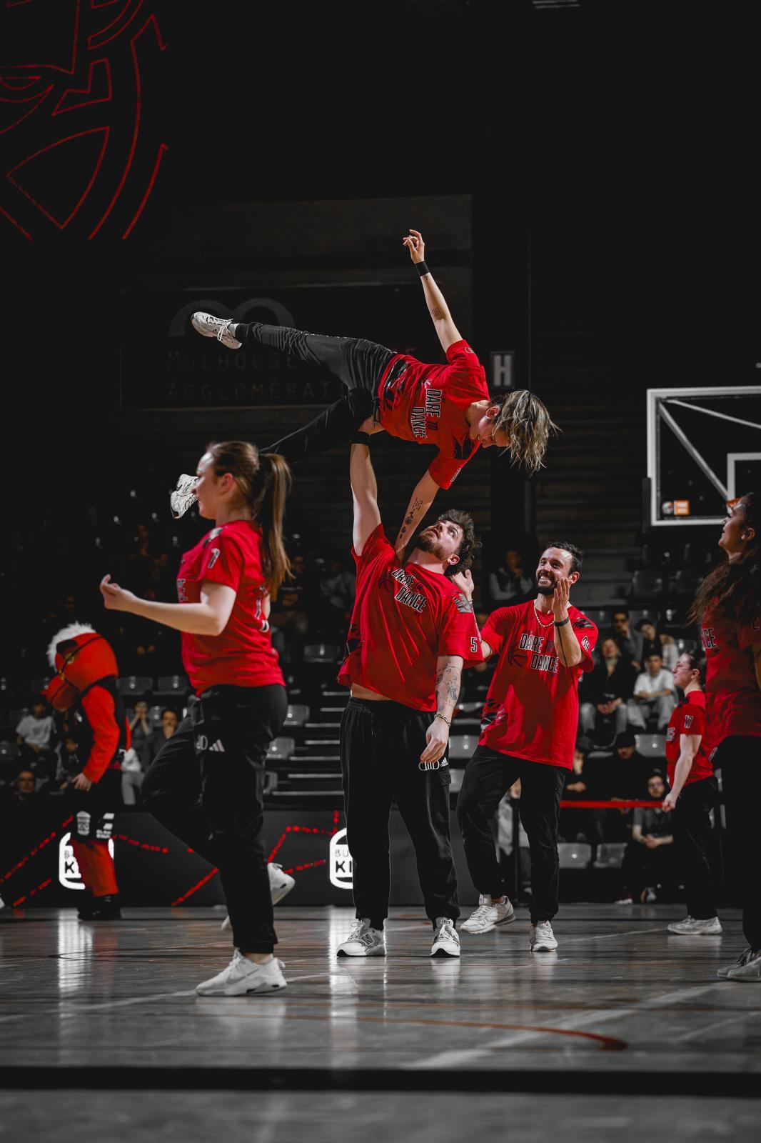 Dare to Dance en scène